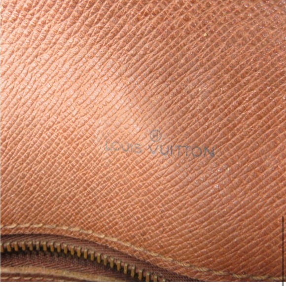 Louis Vuitton 2Pcs Bundle - Vintage Louis Vuitton Crossbody/Louis Vuitton Wallet - Picture 8 of 9